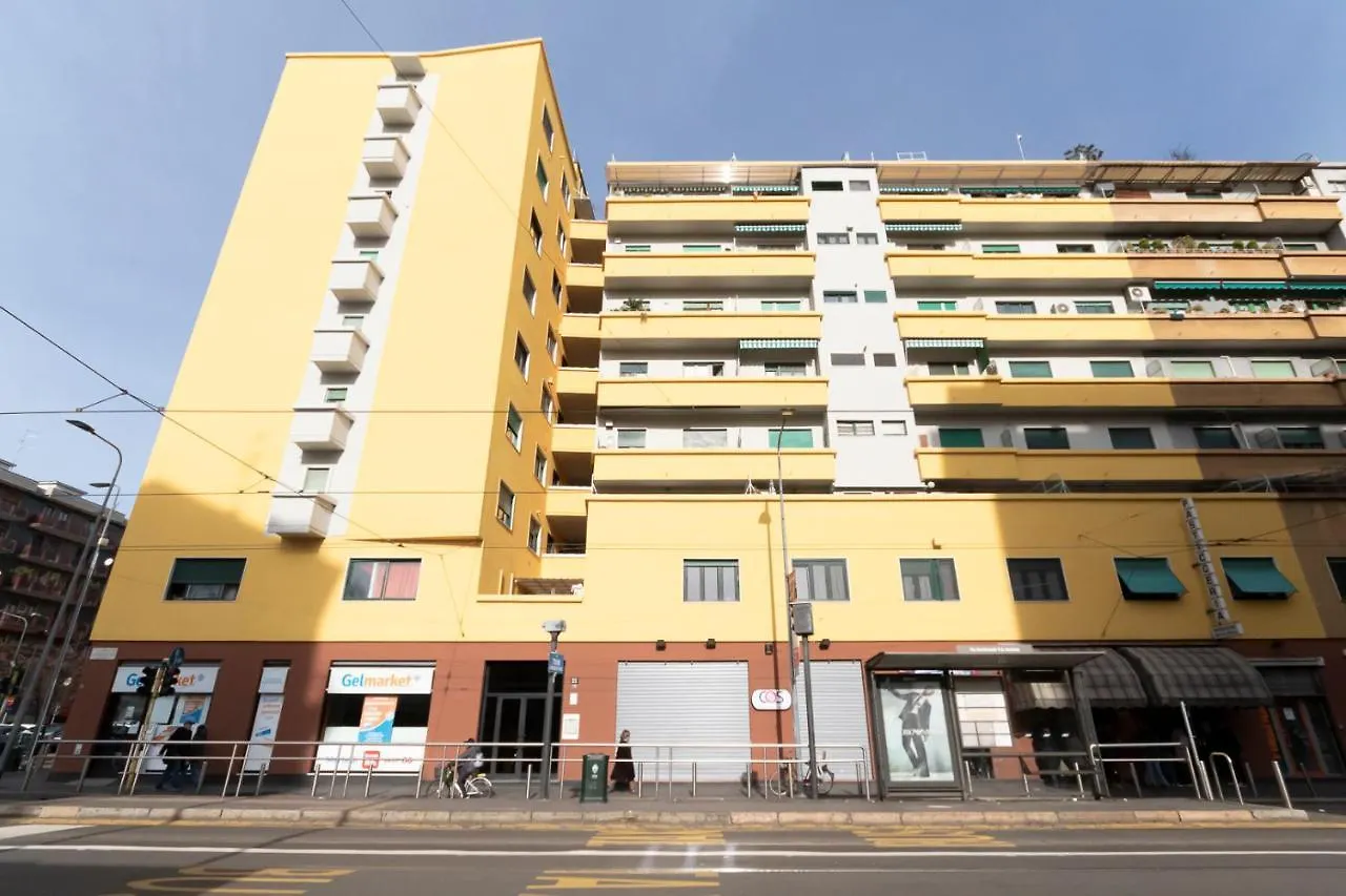 Casa Del Maestro Apartment Милан